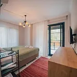 Hébergement de vacances Finymoco *